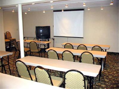 Best Western Dyersburg Inn Удобства фото