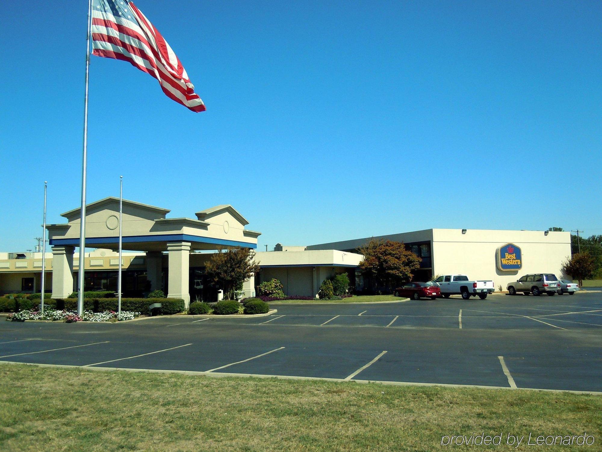 Best Western Dyersburg Inn Экстерьер фото